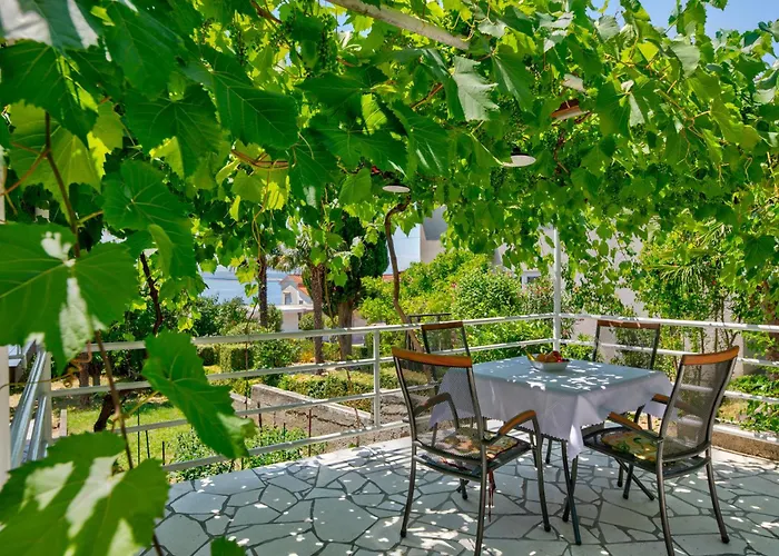 Apartment Maja *